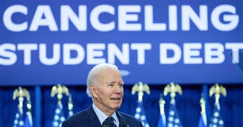 Supreme Court refuses to revive Biden's latest student loan debt .